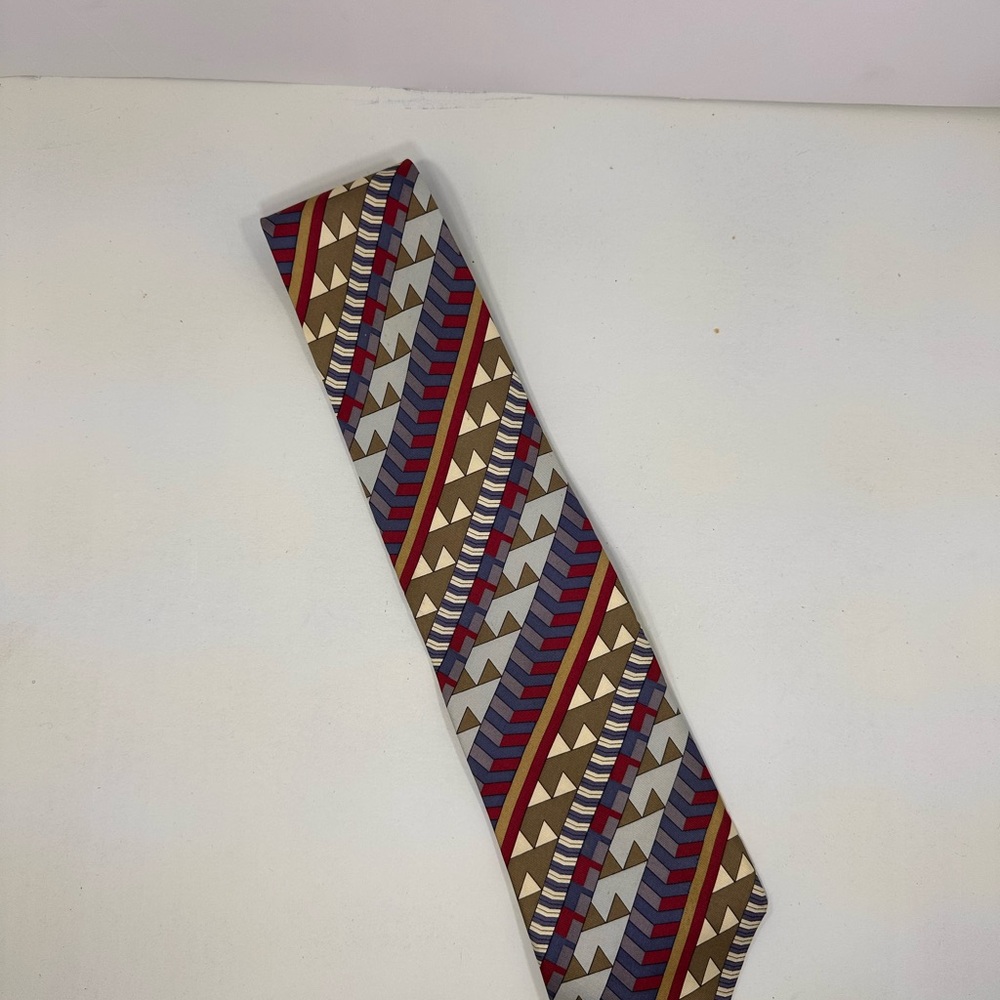 Barbra Banks New York Silk Geometric Patterned Tie in Red, Gray, and Brown